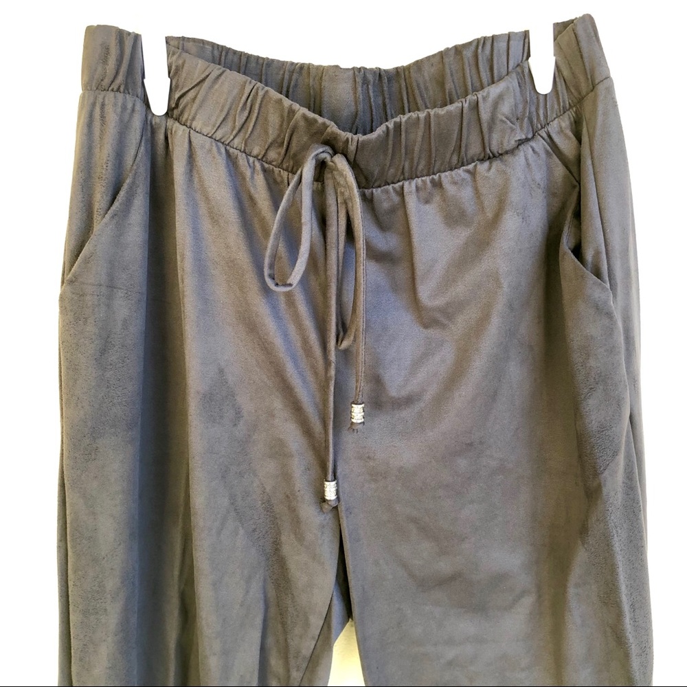 Black joggers w/tapered ankle & drawstring waist, juniors sz Lg - Picture 5 of 8